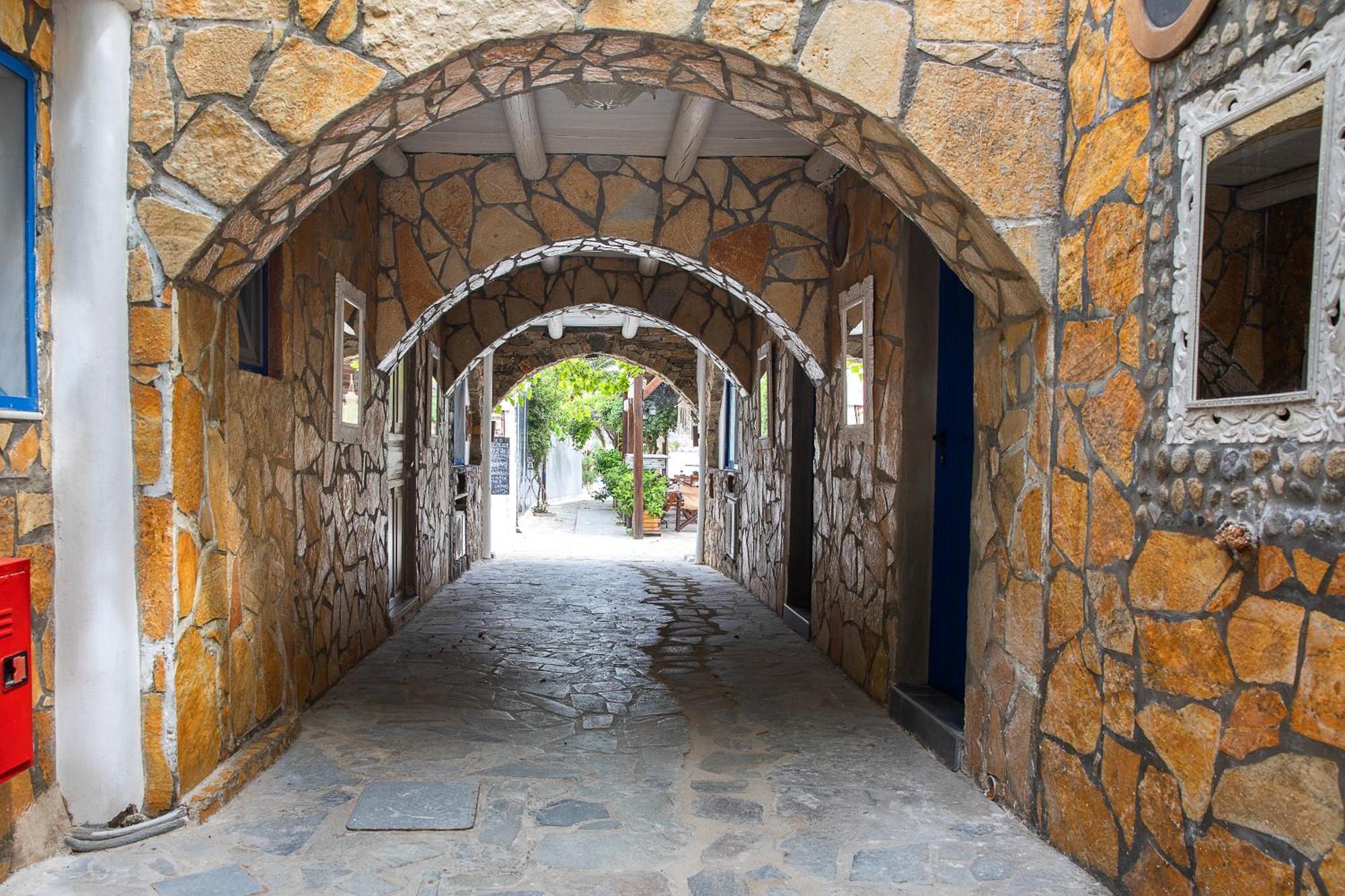 Vassilia On The Serifos 招待所