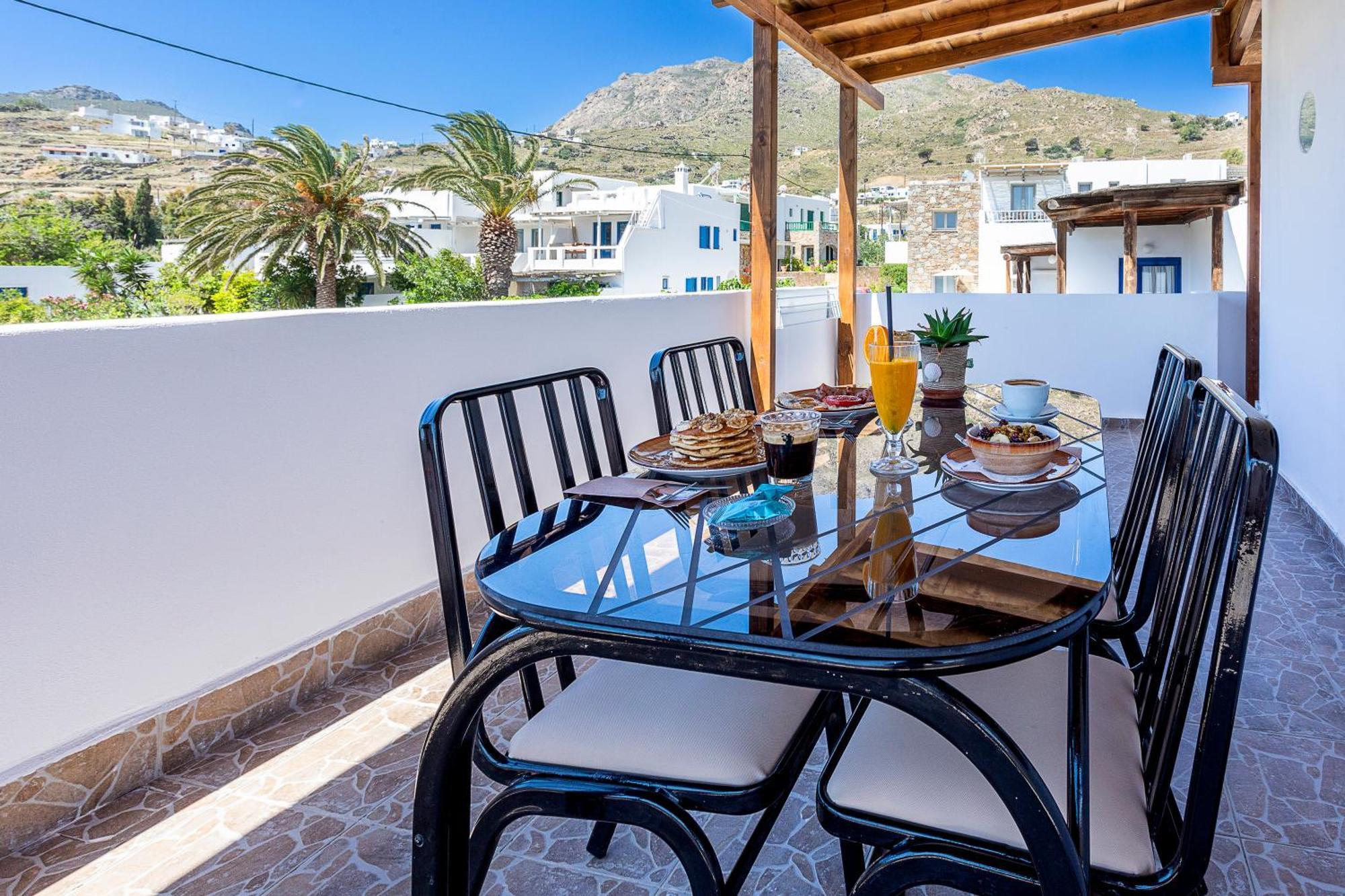 Vassilia On The Serifos 3*