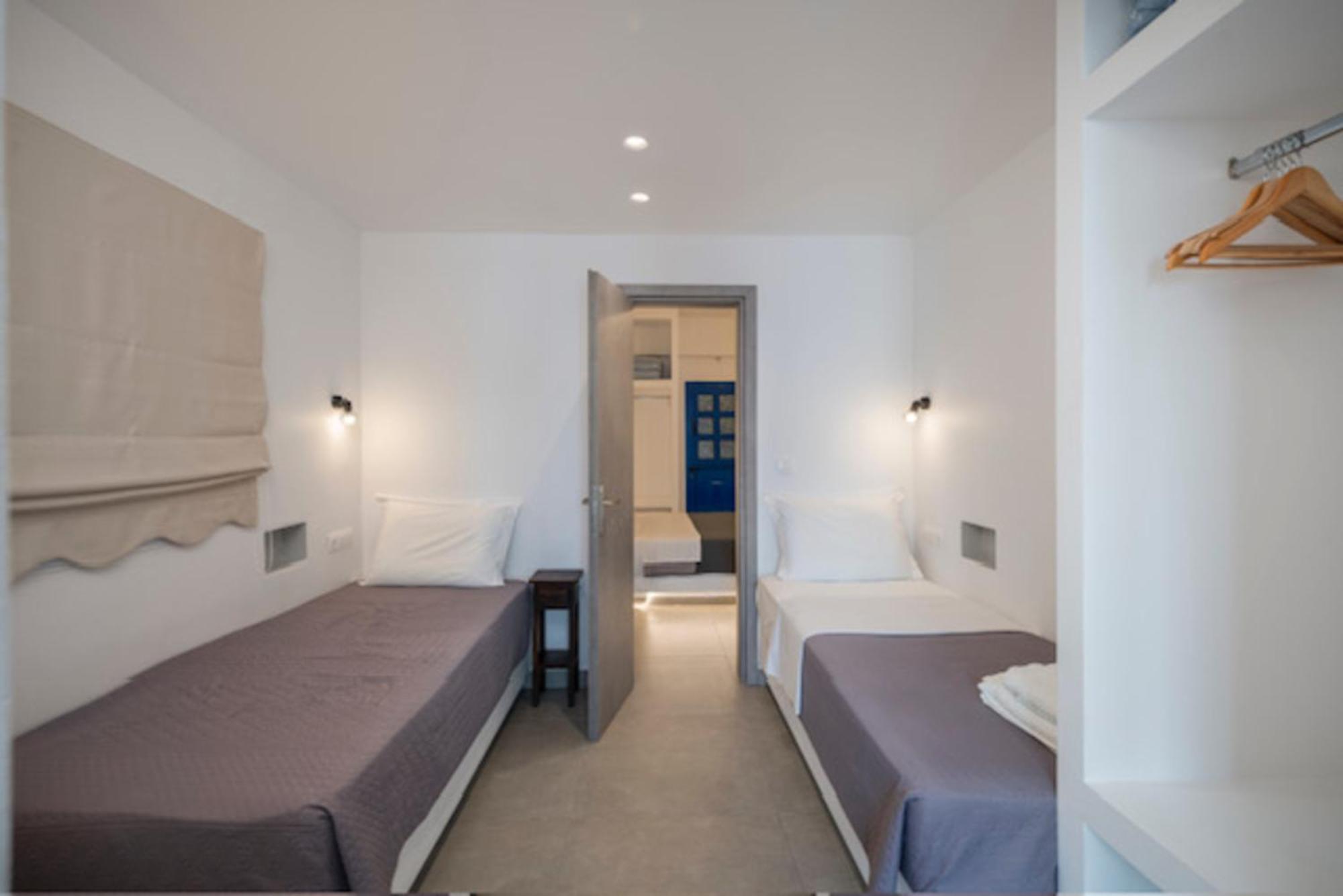 Vassilia On The Serifos Guest house